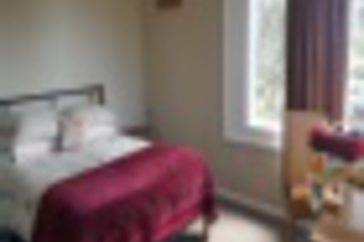 Room 51 of 96