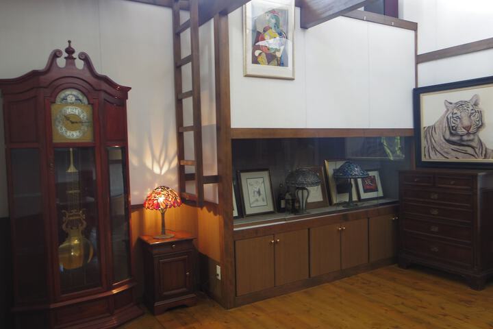 Hotel Interior 10 of 39