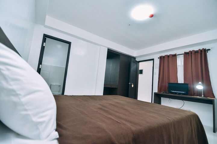 Room 11 of 47