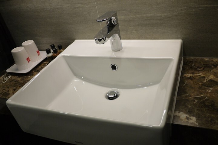 Room 44 of 56