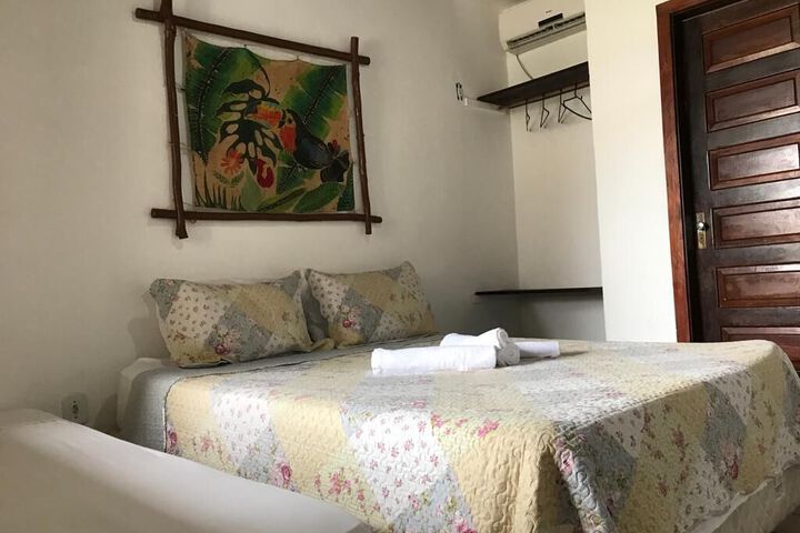 Room 10 of 11