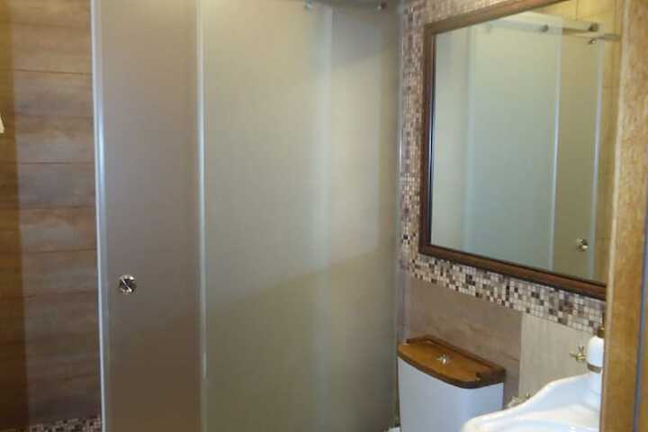 Room 11 of 29