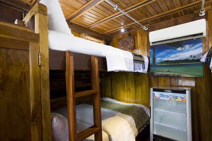 Room 5 of 28