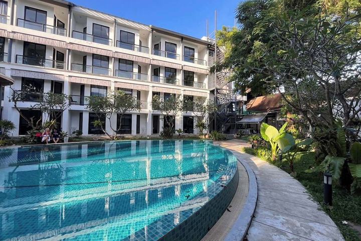 Z & Z Resort