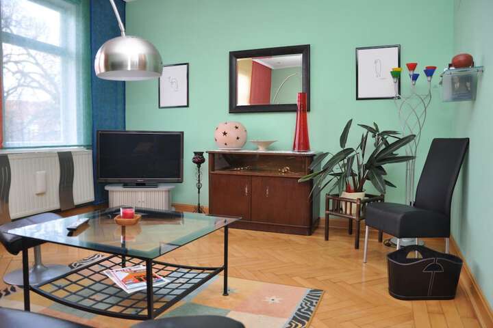 Room 20 of 38
