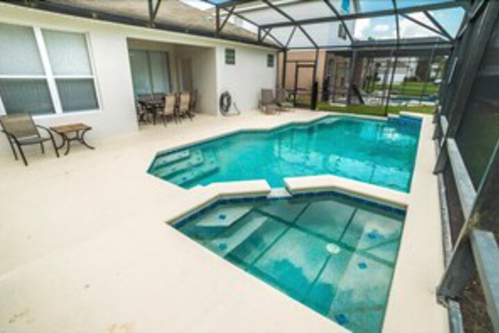 Pool 26 of 50