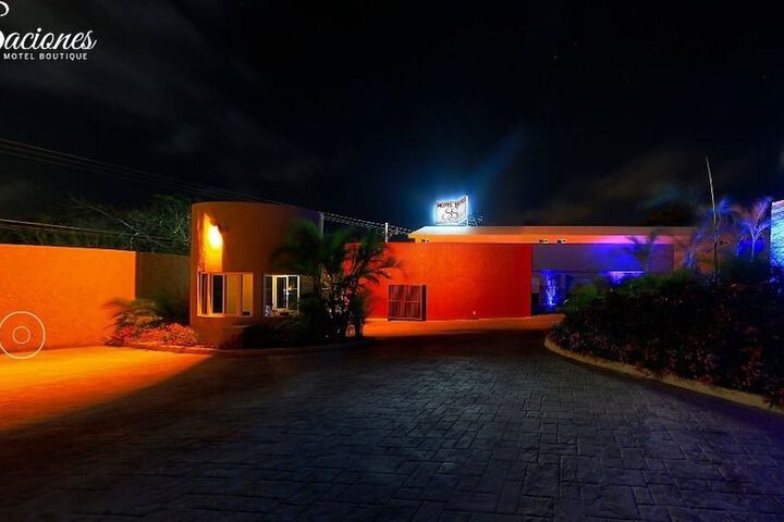 Hotel 2 of 70