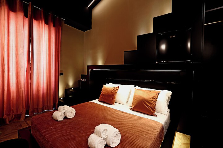 Room 20 of 183