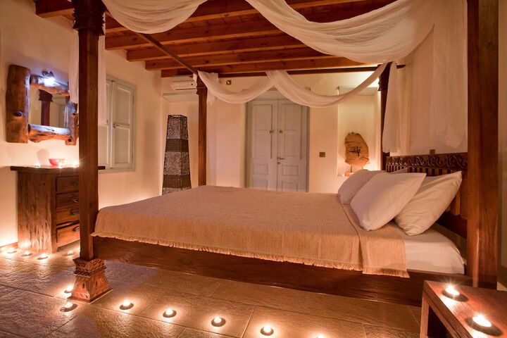 Room 2 of 21