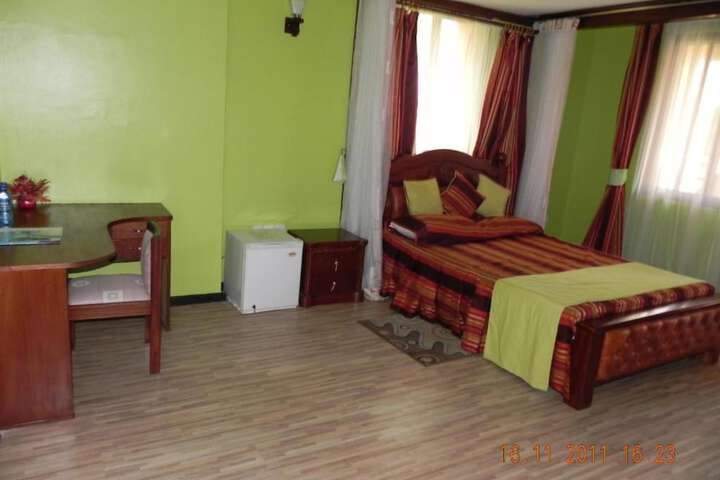 Room 14 of 35