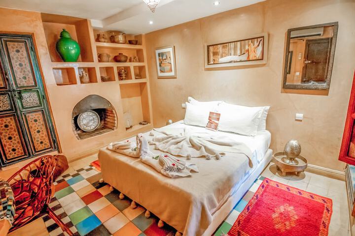 Room 21 of 75
