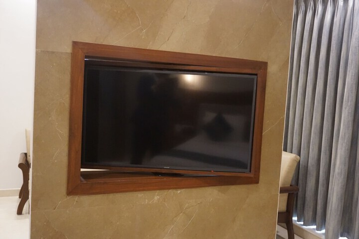 Room 8 of 41