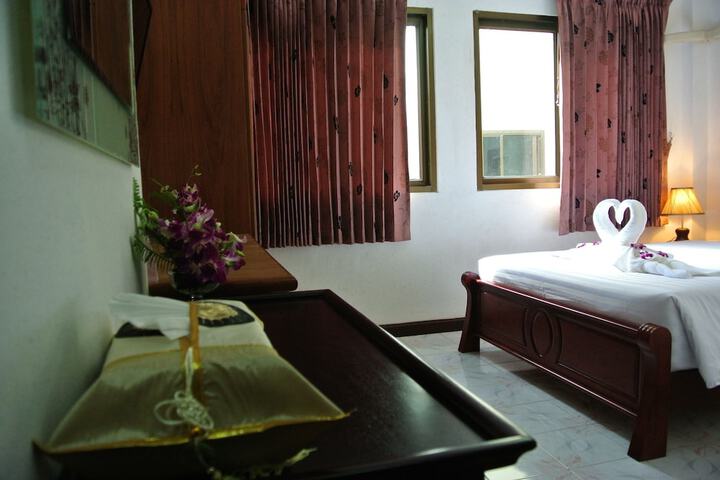 Room 14 of 44