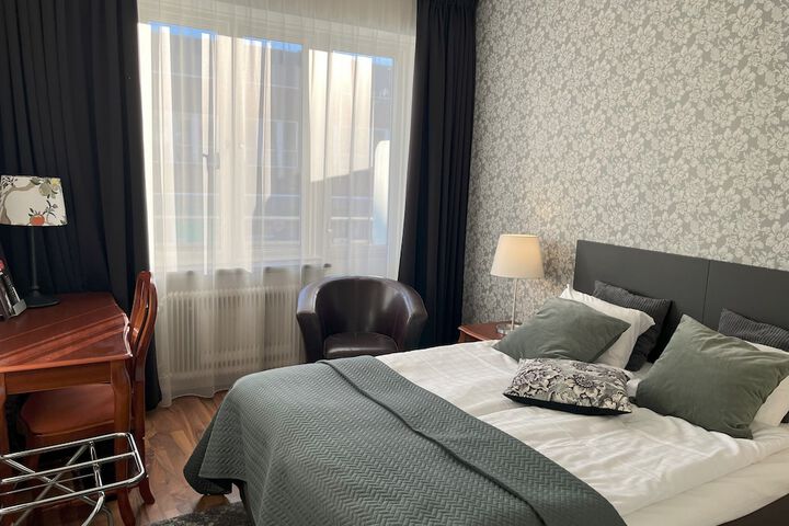 Room 45 of 91