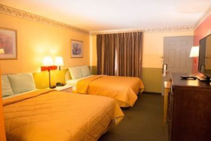 Exterior of Budget Inn Express