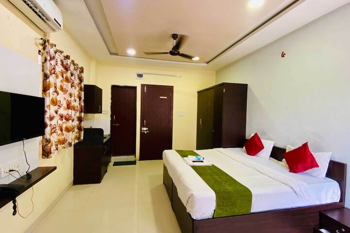 Room 26 of 45