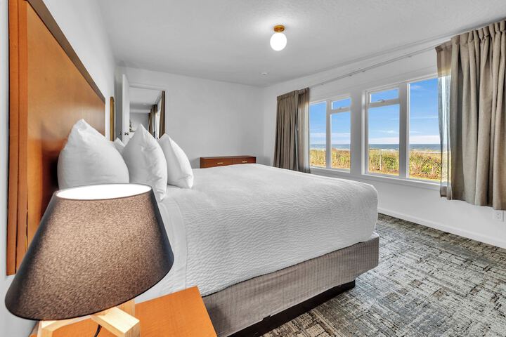 Room 101 of 220