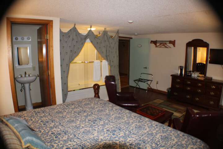 Room 22 of 46
