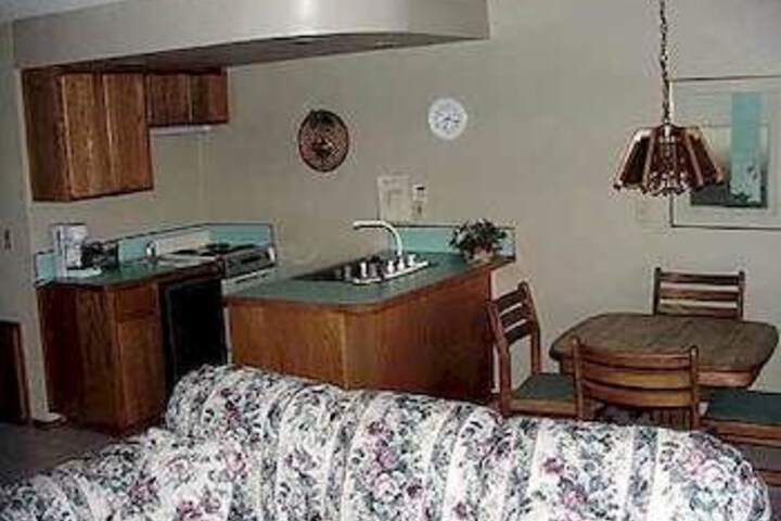 Room 15 of 18
