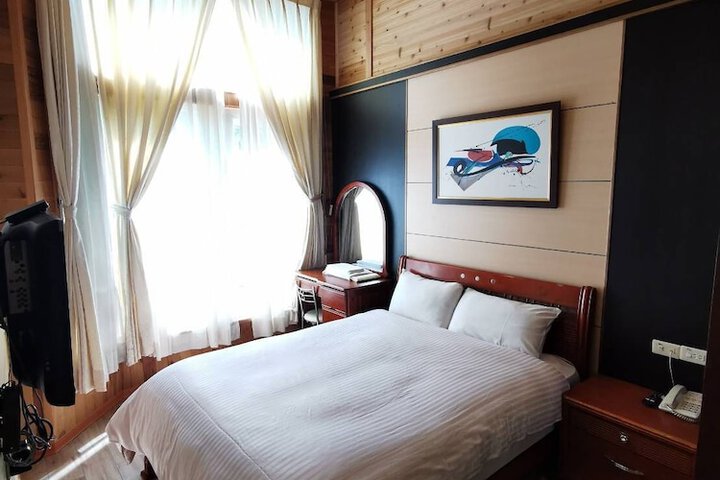 Room 15 of 59