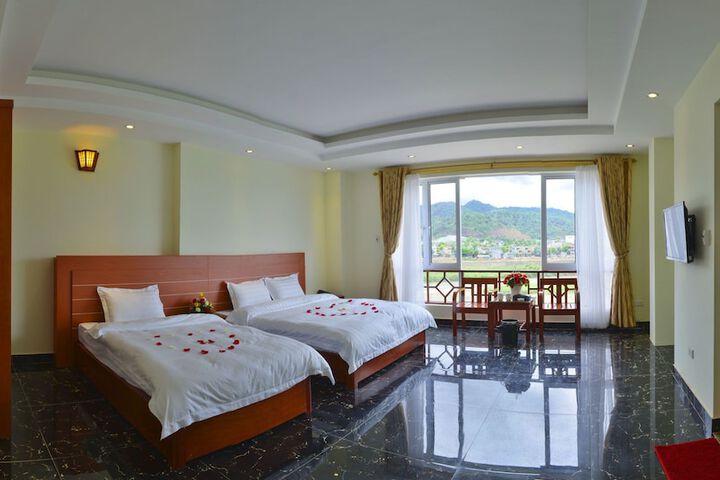 Room 4 of 22