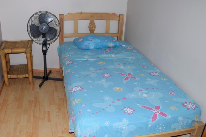 Room 25 of 59