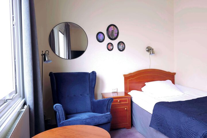 Room 38 of 81