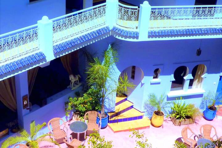 Hotel Exterior 64 of 78