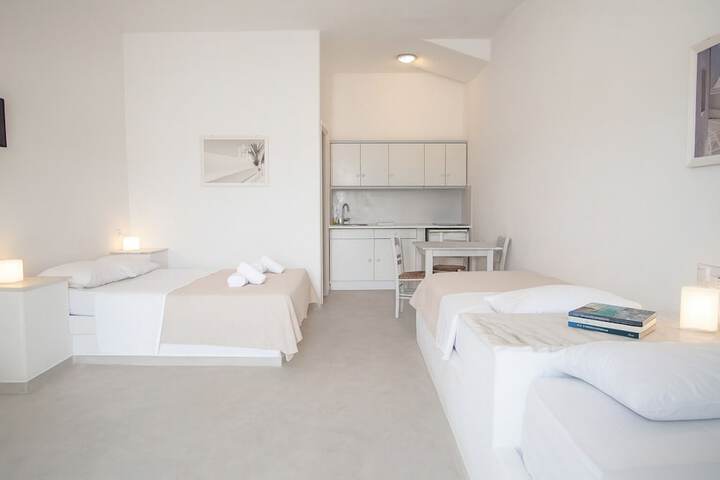 Room 32 of 151