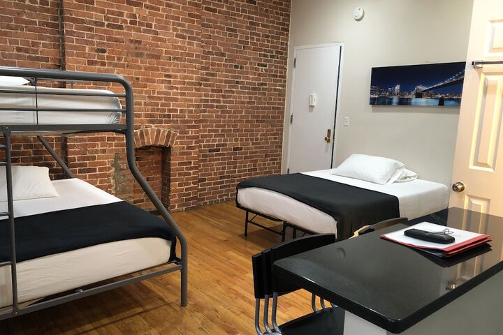 Room 19 of 69
