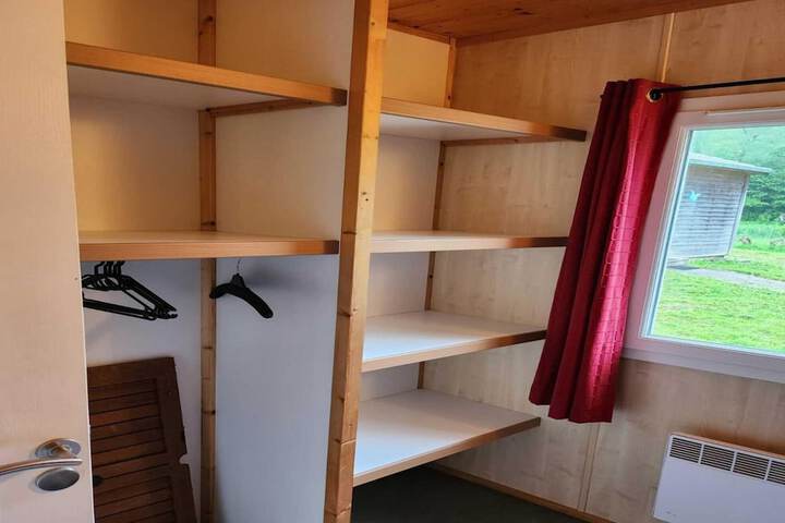 Room 4 of 35