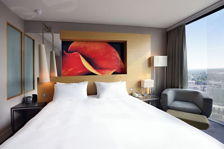 Room 38 of 260