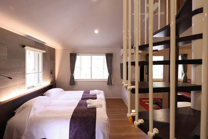 Room 20 of 84