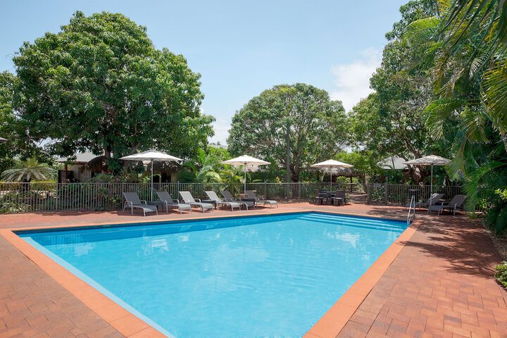 Pool 23 of 49