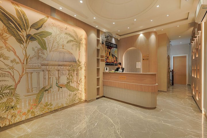 Hotel Interior 6 of 41