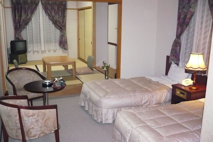 Room 4 of 57