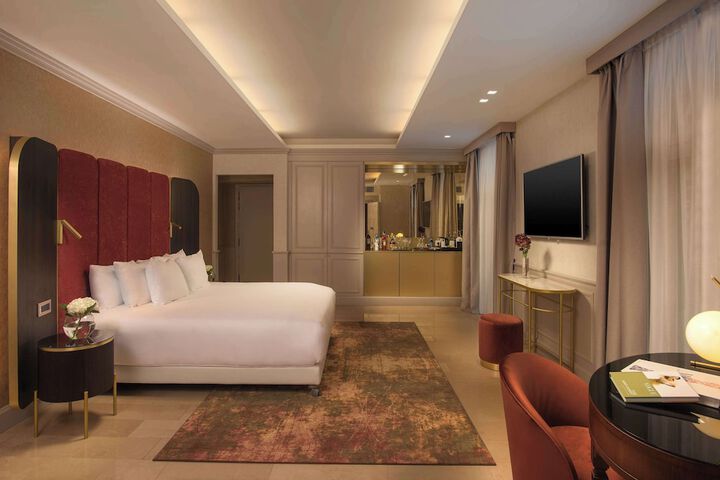 Room 18 of 79