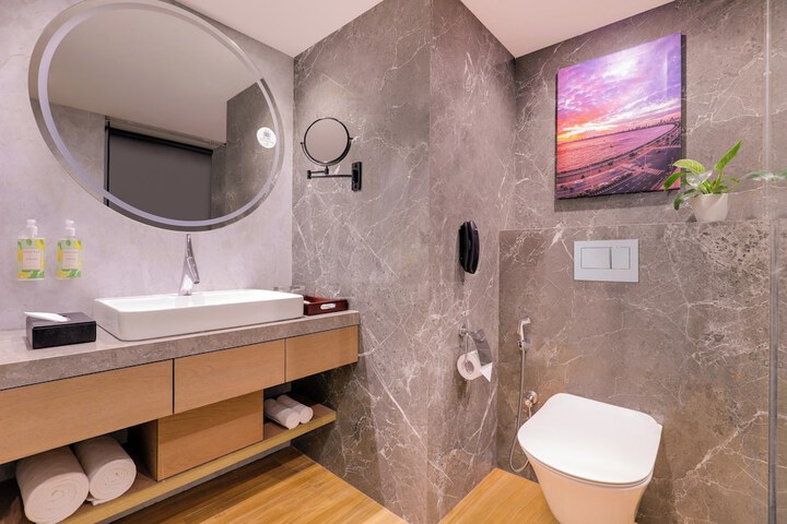 Room 40 of 72