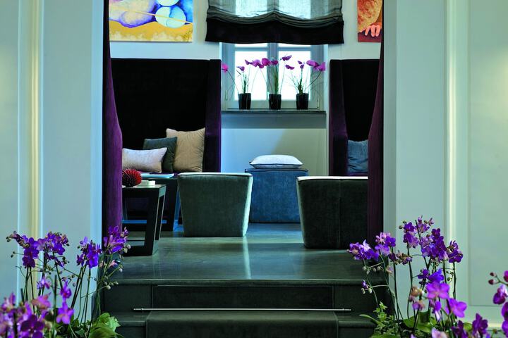 Lobby Entry