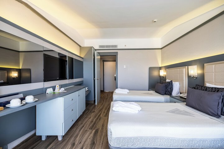Room 31 of 259