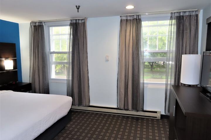 Room 18 of 75