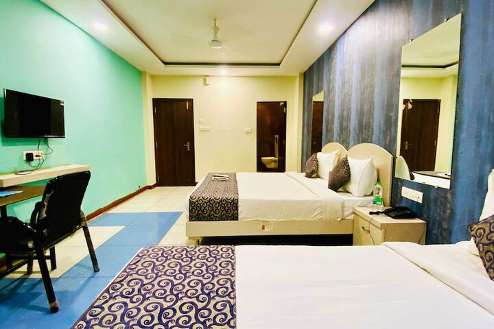 Room 15 of 31