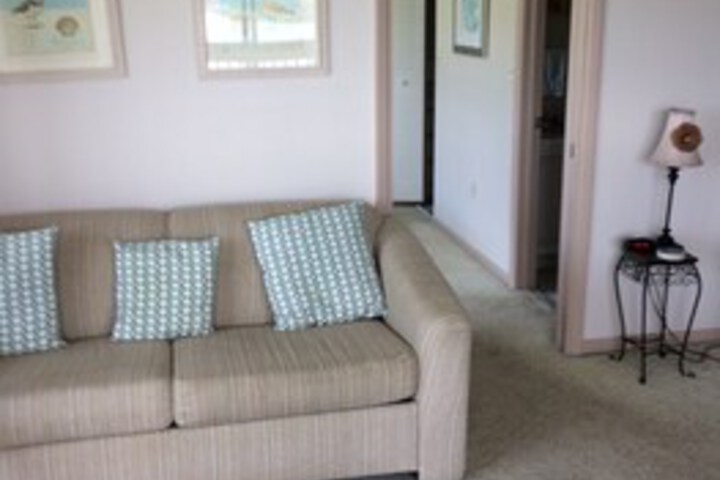 Room 9 of 15