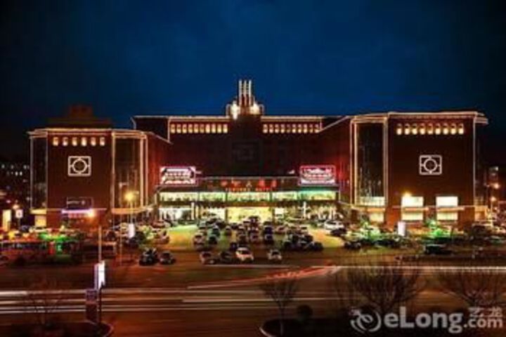 Hotel 5 of 159