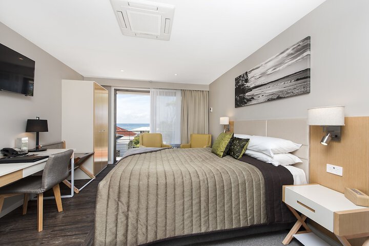 Room 18 of 63
