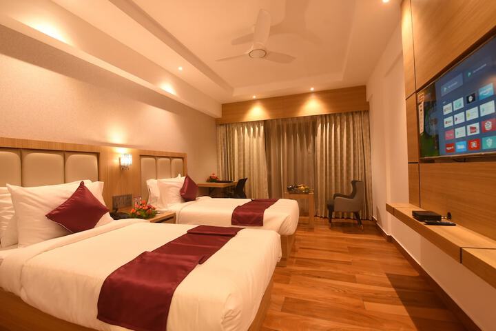 Room 14 of 38