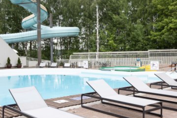 Pool 63 of 119