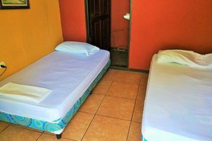 Room 48 of 71