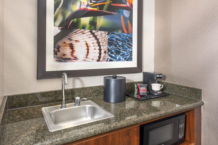 Private kitchenette