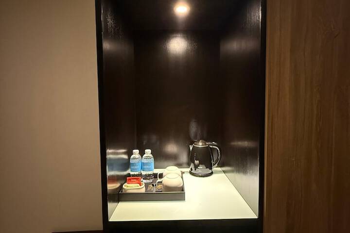 Room 56 of 97